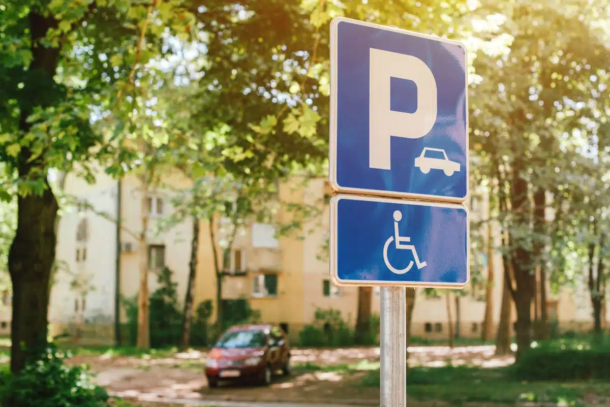 Comment obtenir une carte mobilité inclusion mention stationnement