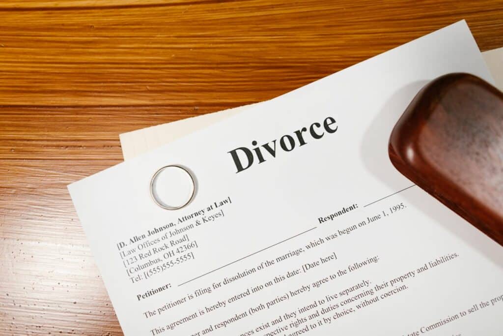 En pratique, qui divorce, et comment ? 1 pexels photo 7841834