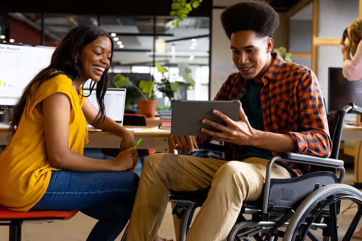 Travailleur handicapé bénéficiant de droits.